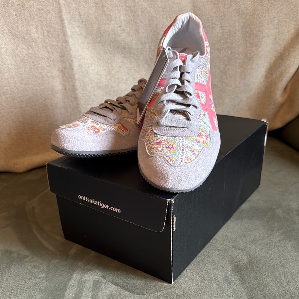 Onitsuka Tiger by Asics Women's Floral Sneakers - Pink and Gray